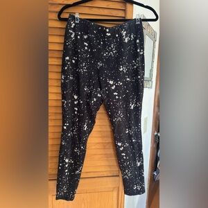 Torrid Black and White Splatter Print Leggings